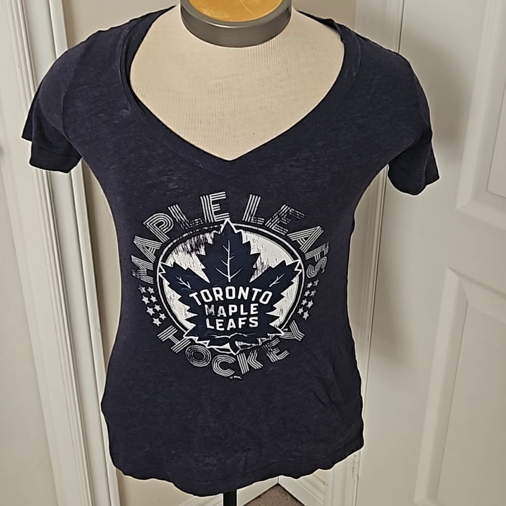 NHL Women's Hockey Logo Toronto Maple Leaf T-Shirt Navy Blue Medium